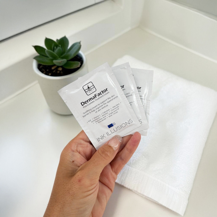 DermaFactor Aftercare – Sachets of 5ml