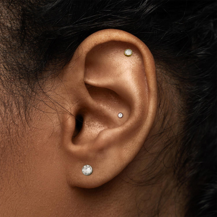 Tilum Internal Crystal Jewel Titanium Flat Disc Top